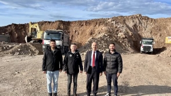 Gönen Sera
Organize Tarım Bölgesinde modern ve verimli bir üretim için altyapı çalışmaları
planlı bir şekilde devam ediyor.