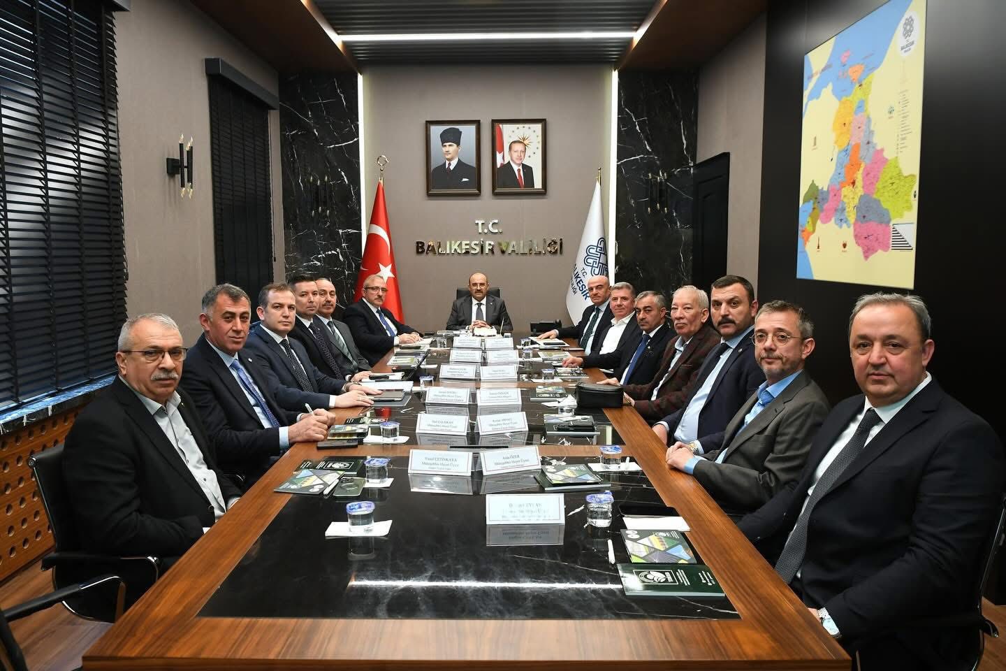 Balıkesir
Gönen Sera Organize Tarım Bölgesi 2026/2 Müteşebbis Heyet Toplantısı Düzenlendi.