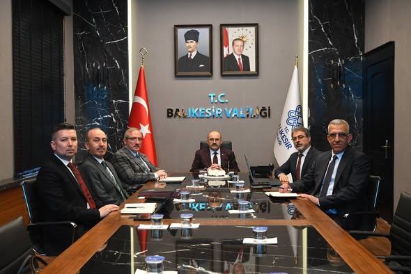 Gönen Sera Organize Tarım Bölgesi (OTB) Yatırım ve Proje
Değerlendirme Toplantısı, Müteşebbis Heyet Başkanı Vali İsmail Ustaoğlu
başkanlığında gerçekleştirildi.